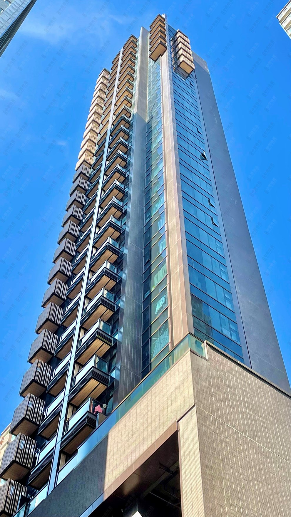 Building-Outlook