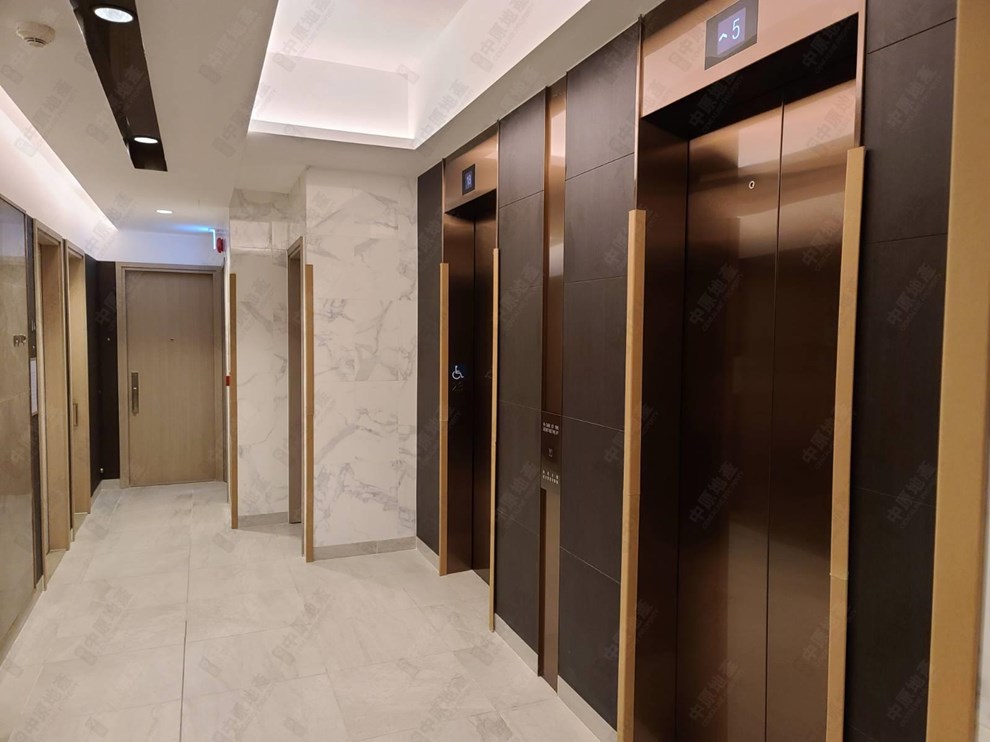 Building-Elevator