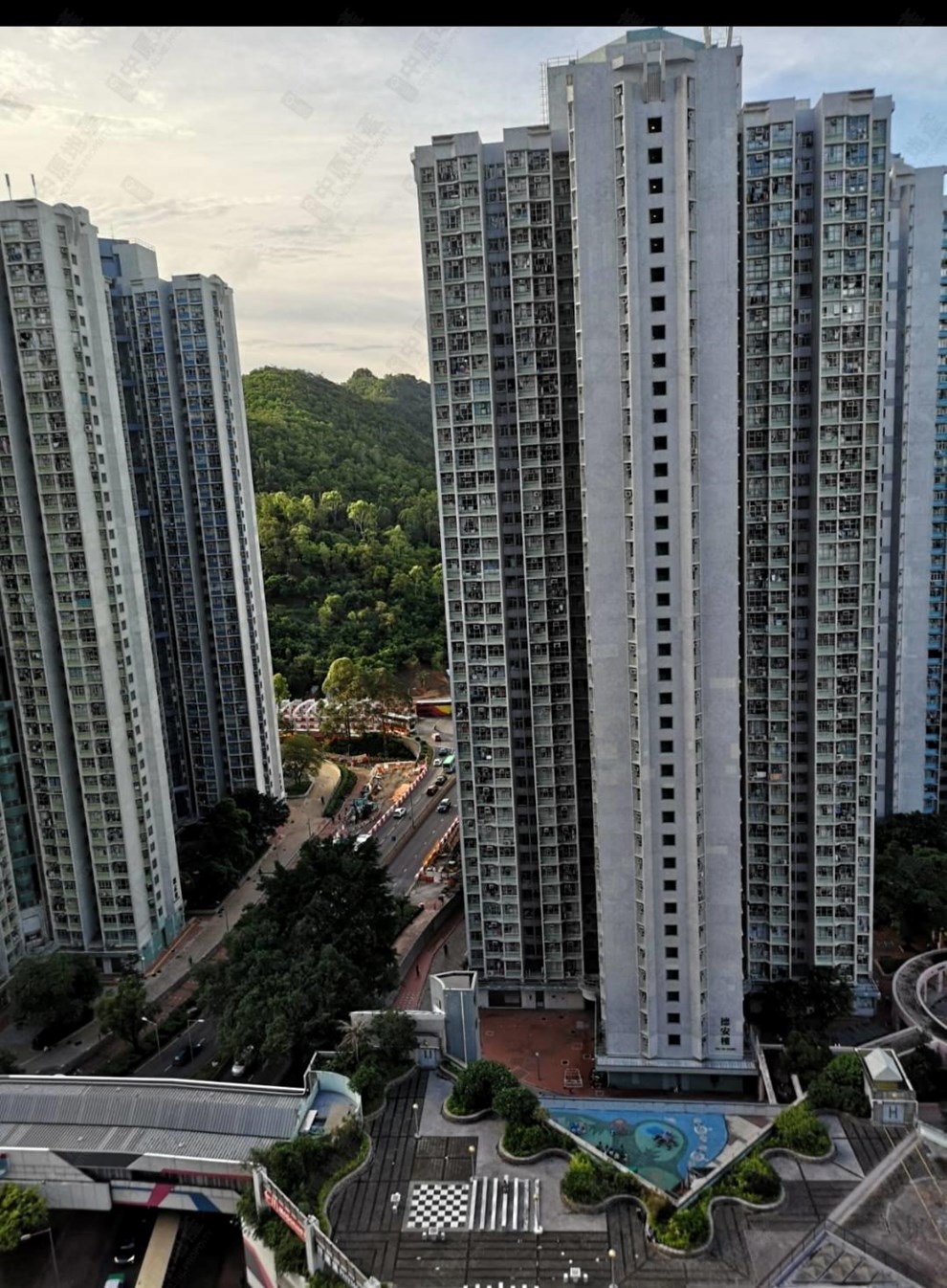 Nearby Environment-Nearby View