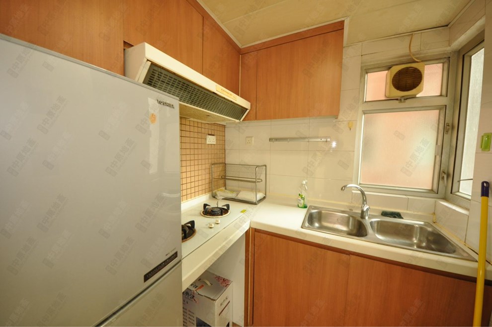 Unit Interior-Kitchen