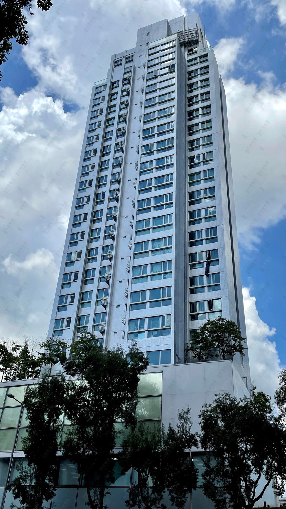 Building-Outlook