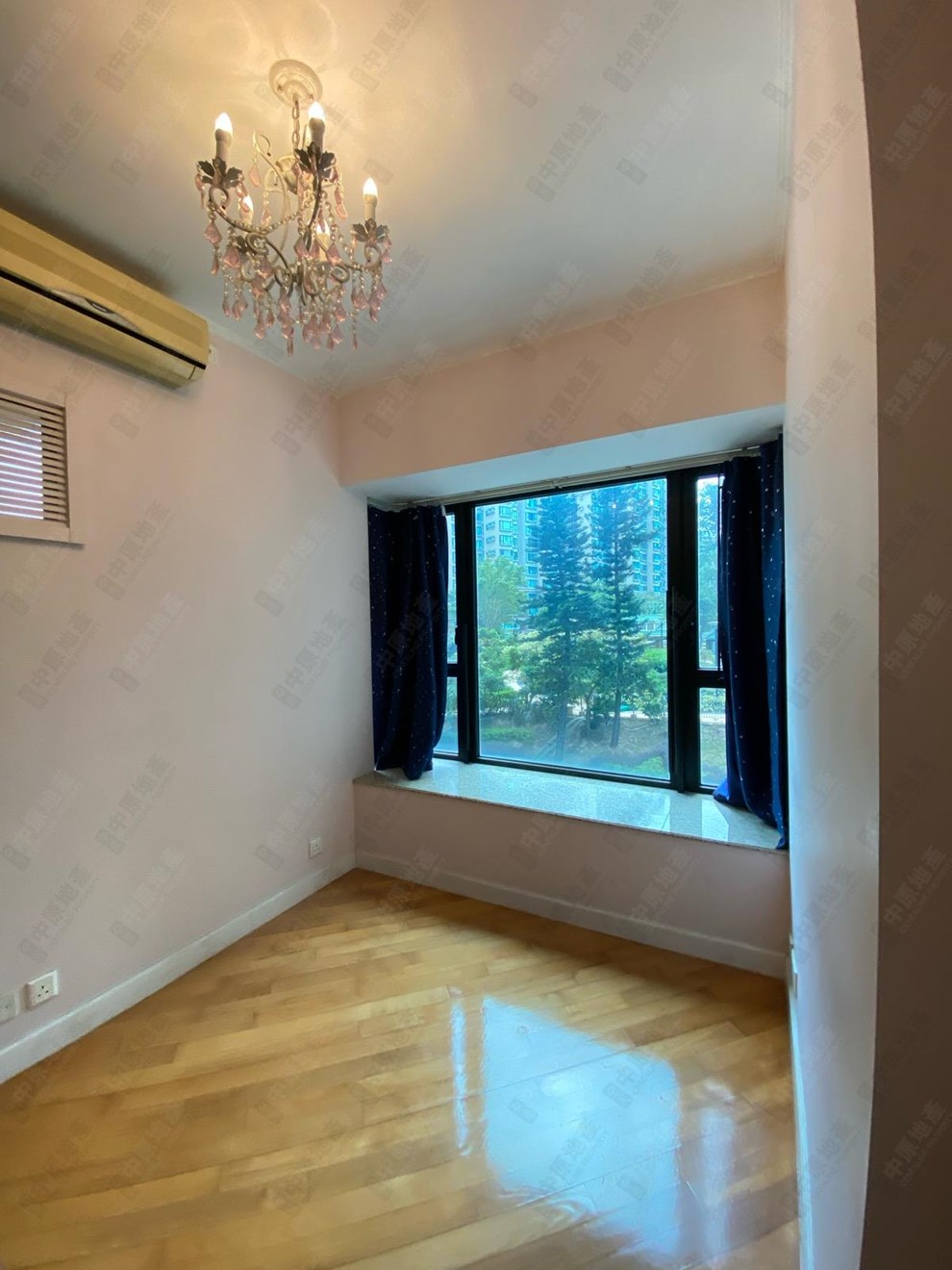 Unit Interior-Master Bedroom