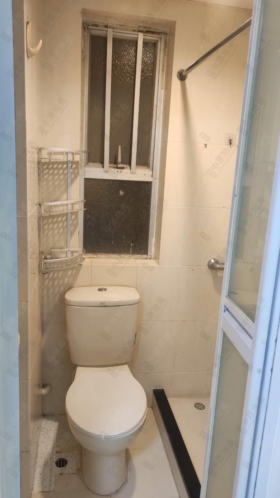 Unit Interior-Bathroom