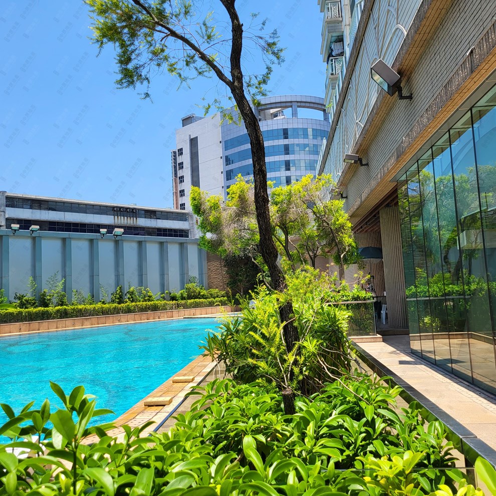Club House/Facility-Swimming Pool