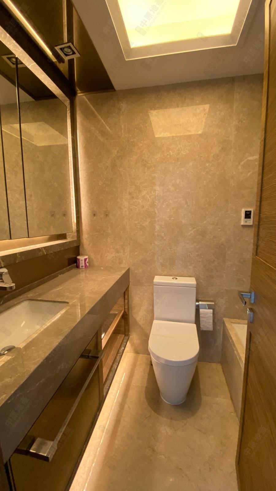 Unit Interior-Bathroom