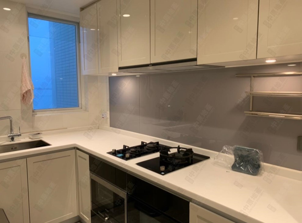 Unit Interior-Kitchen