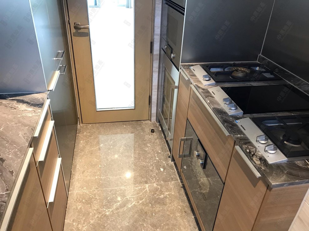 Unit Interior-Kitchen