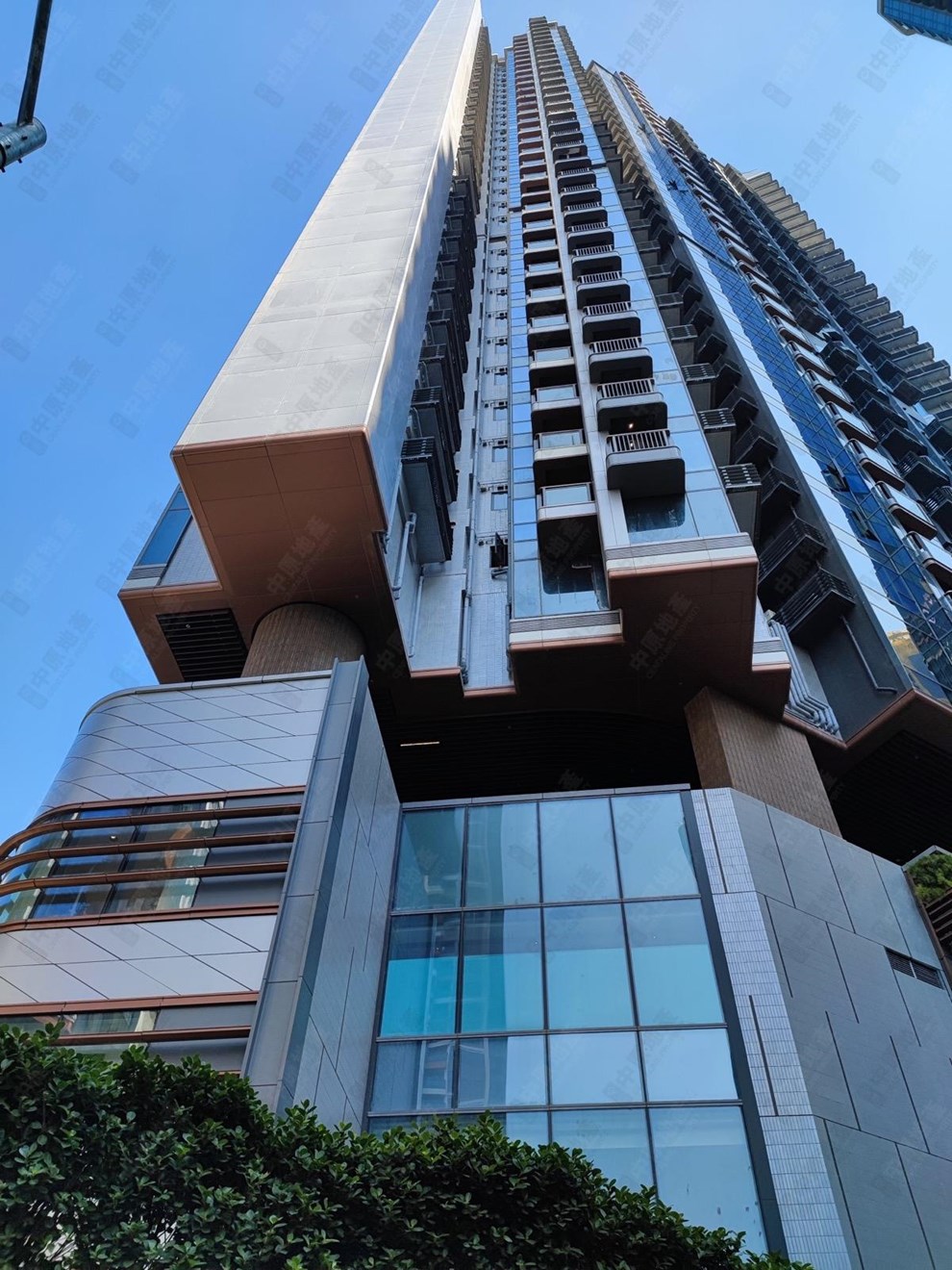 Building-Outlook