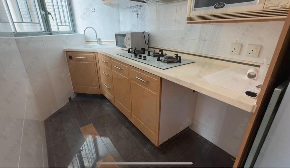 Unit Interior-Kitchen