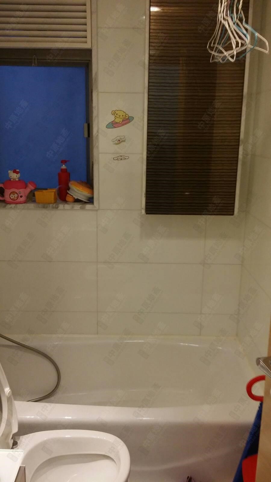 Unit Interior-Bathroom