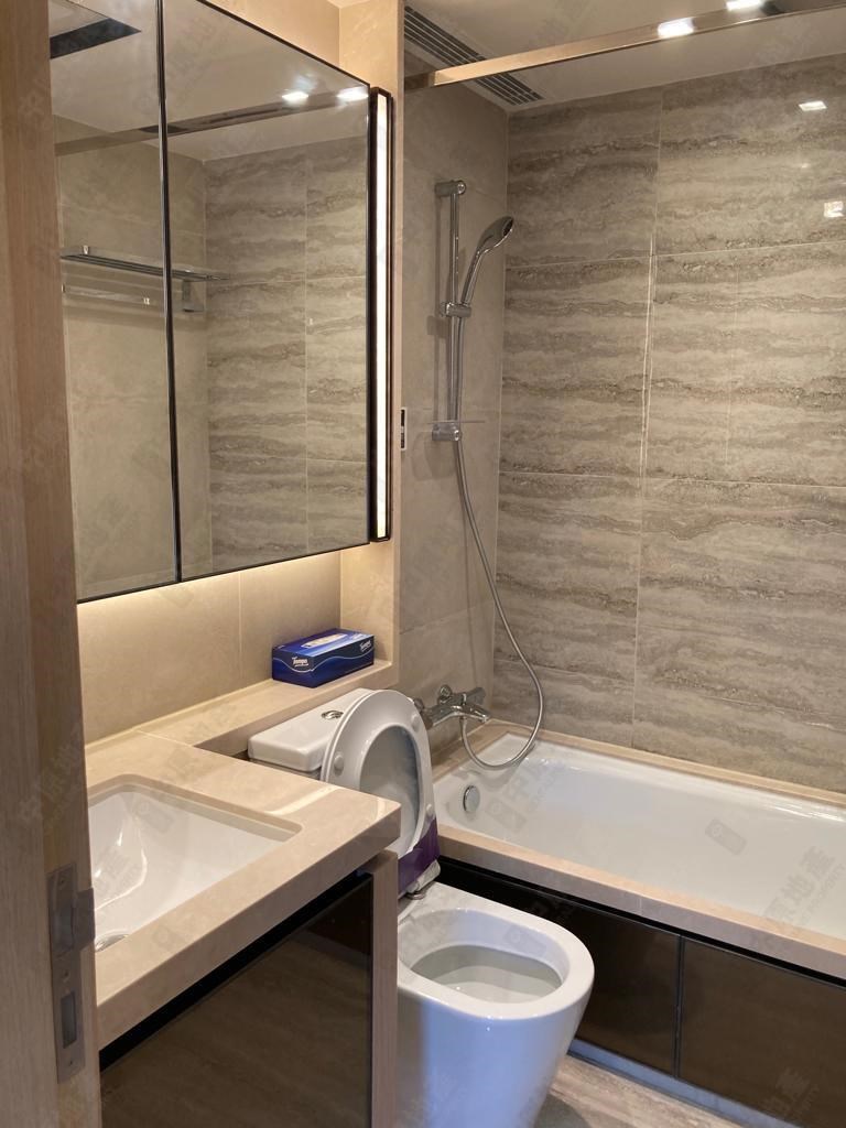 Unit Interior-Bathroom