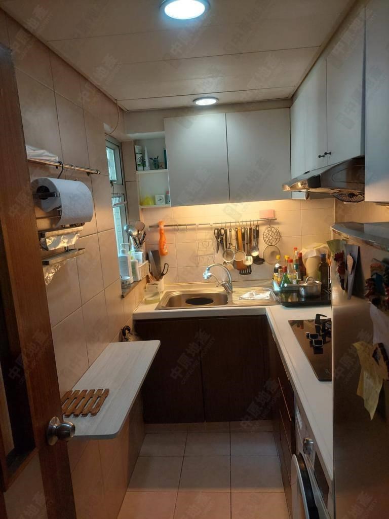 Unit Interior-Kitchen
