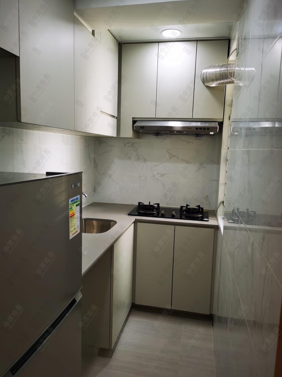 Unit Interior-Kitchen
