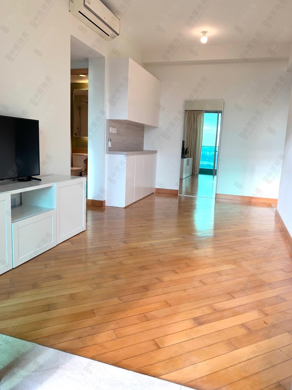 Unit Interior-Dining Room