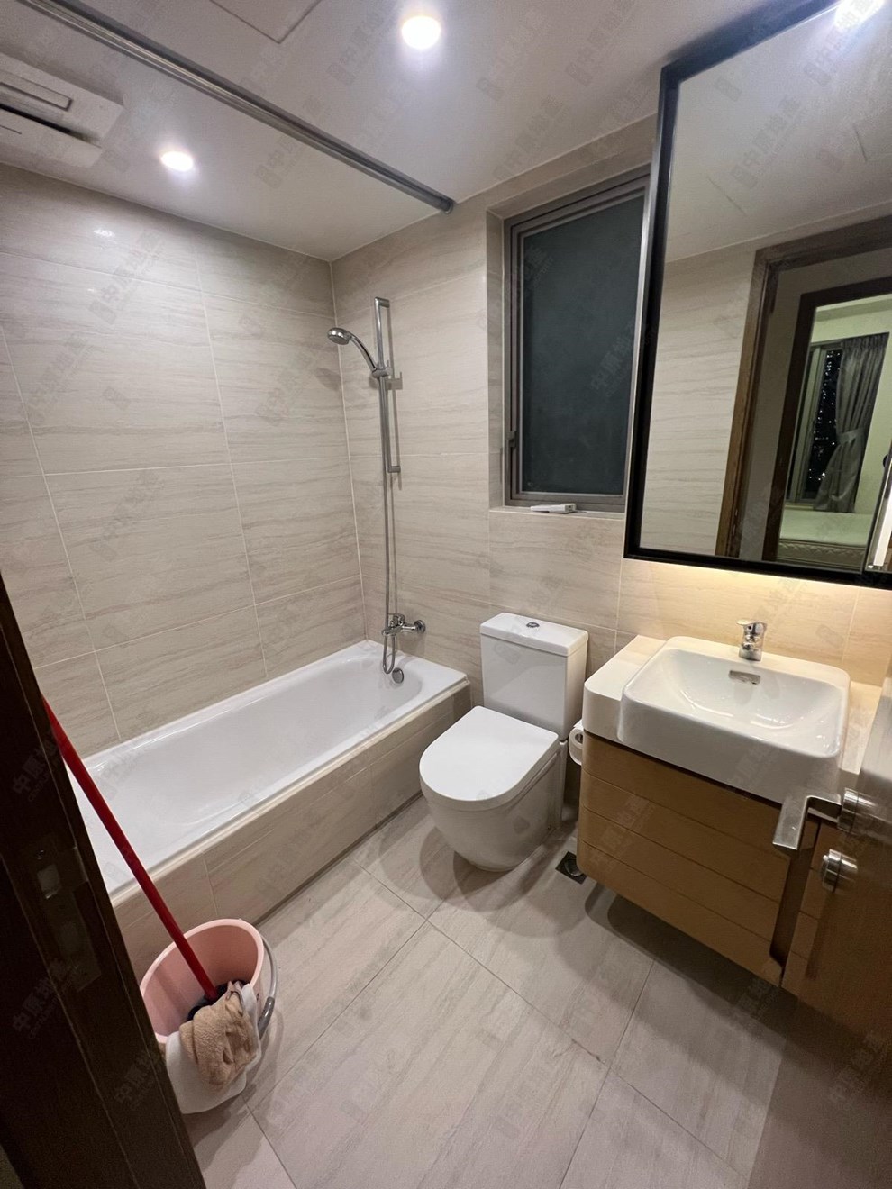 Unit Interior-Bathroom
