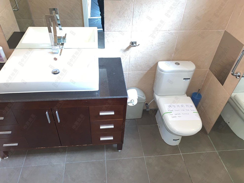 Unit Interior-Master Bathroom