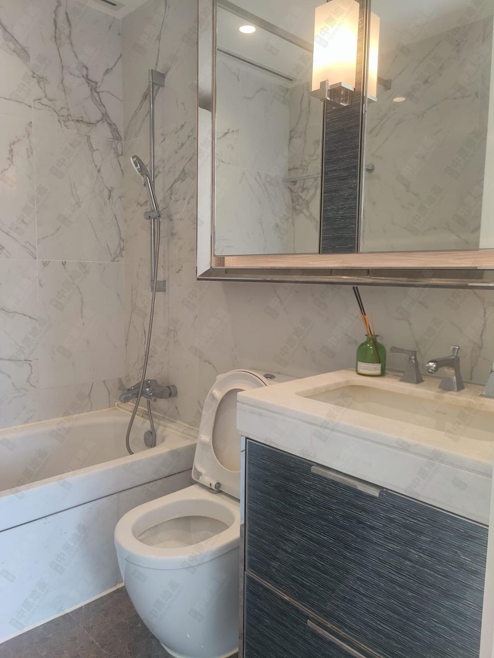 Unit Interior-Bathroom