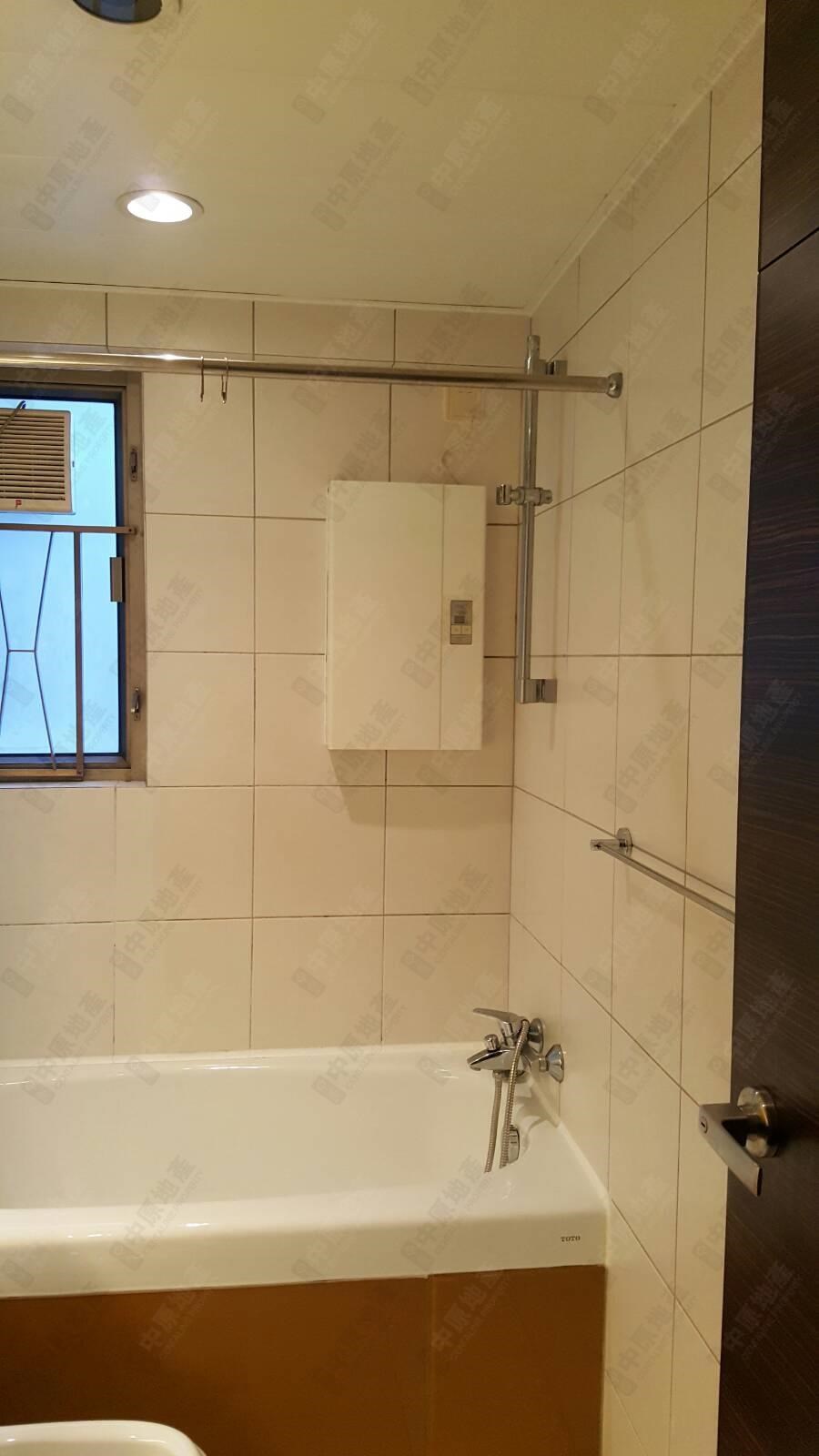 Unit Interior-Master Bathroom