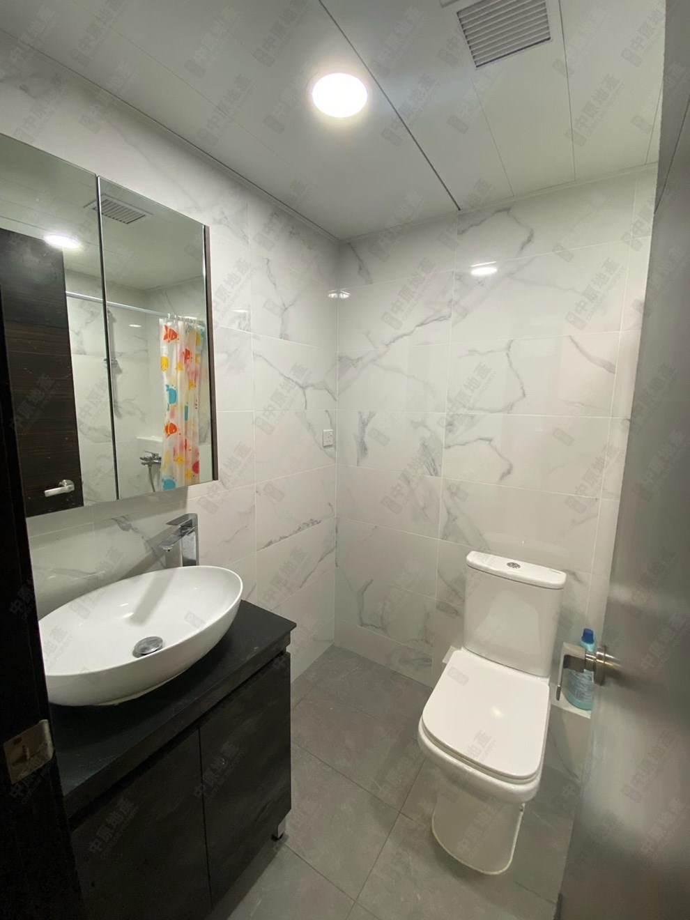 Unit Interior-Bathroom