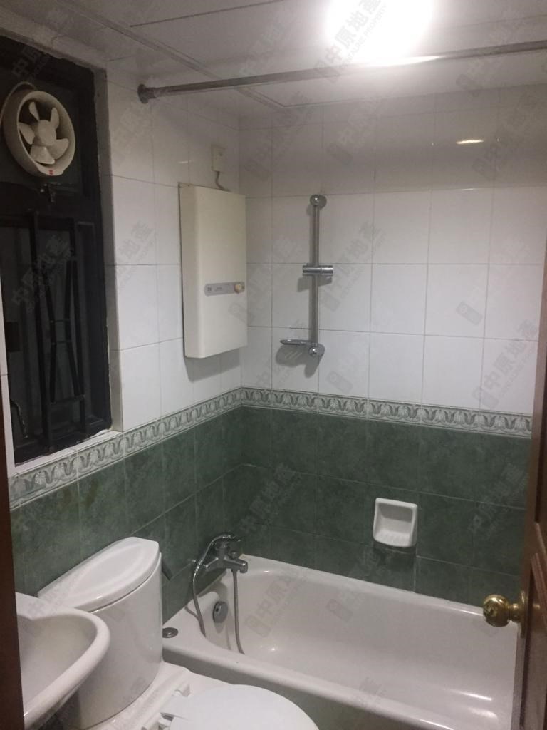 Unit Interior-Bathroom