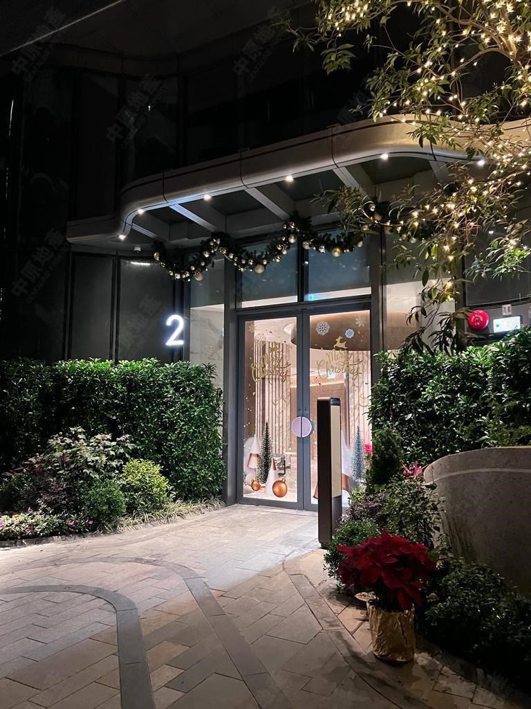 Building-Entrance