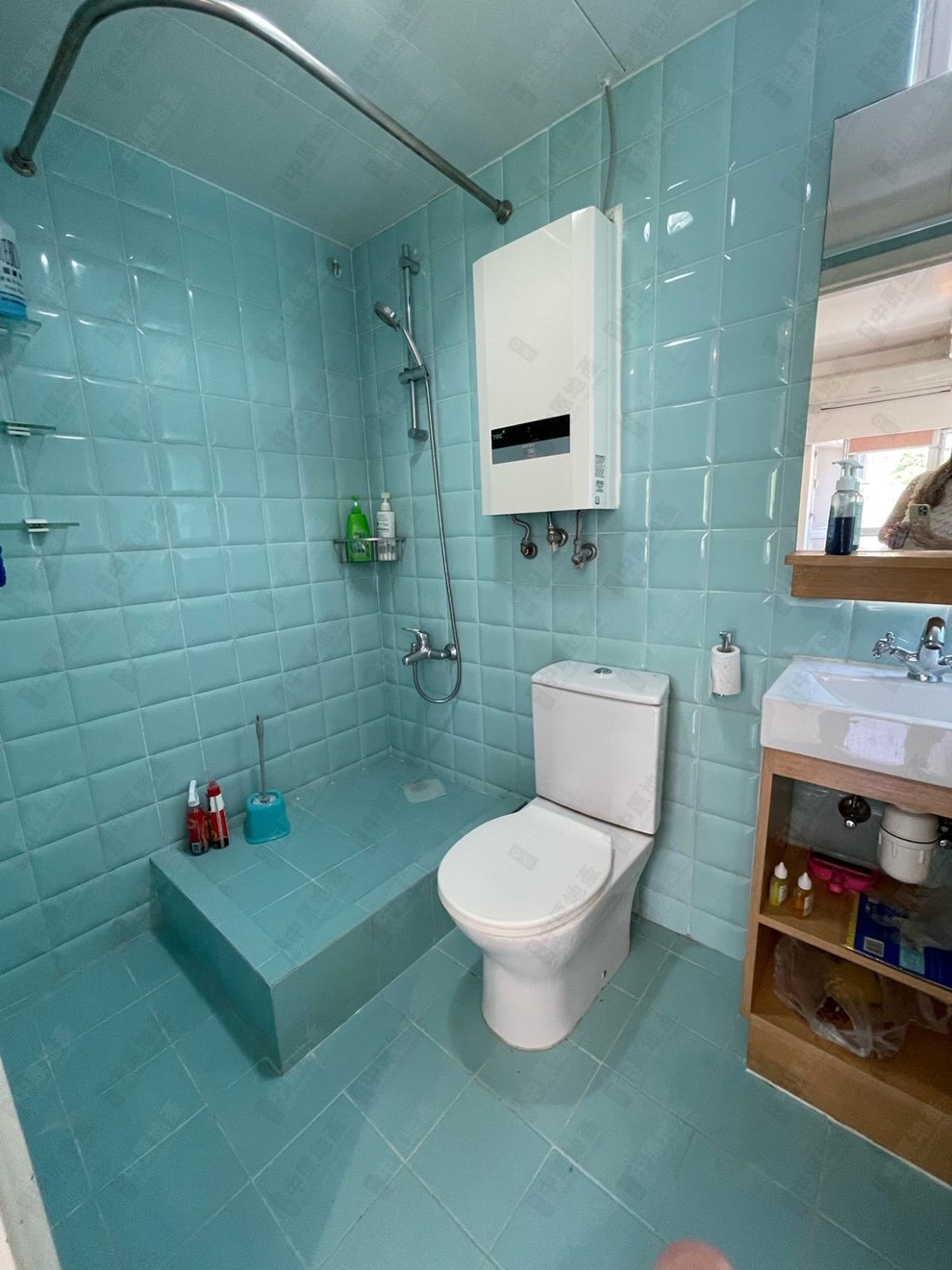 Unit Interior-Bathroom