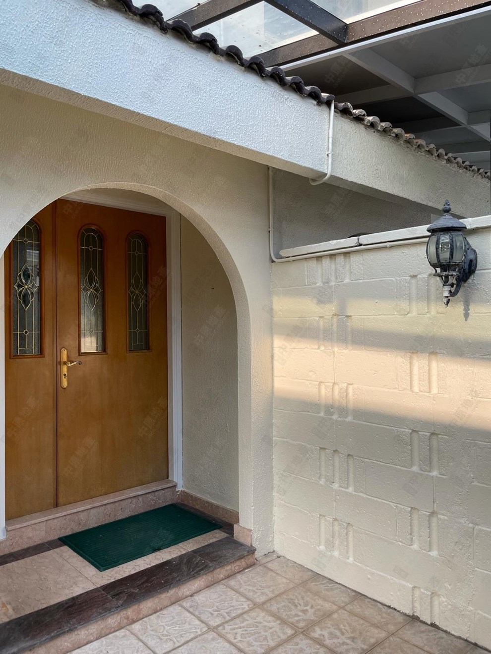 Unit Exterior-Garden