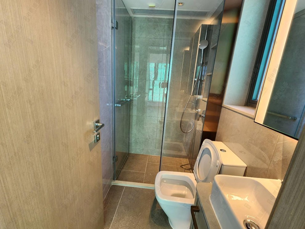 Unit Interior-Washroom
