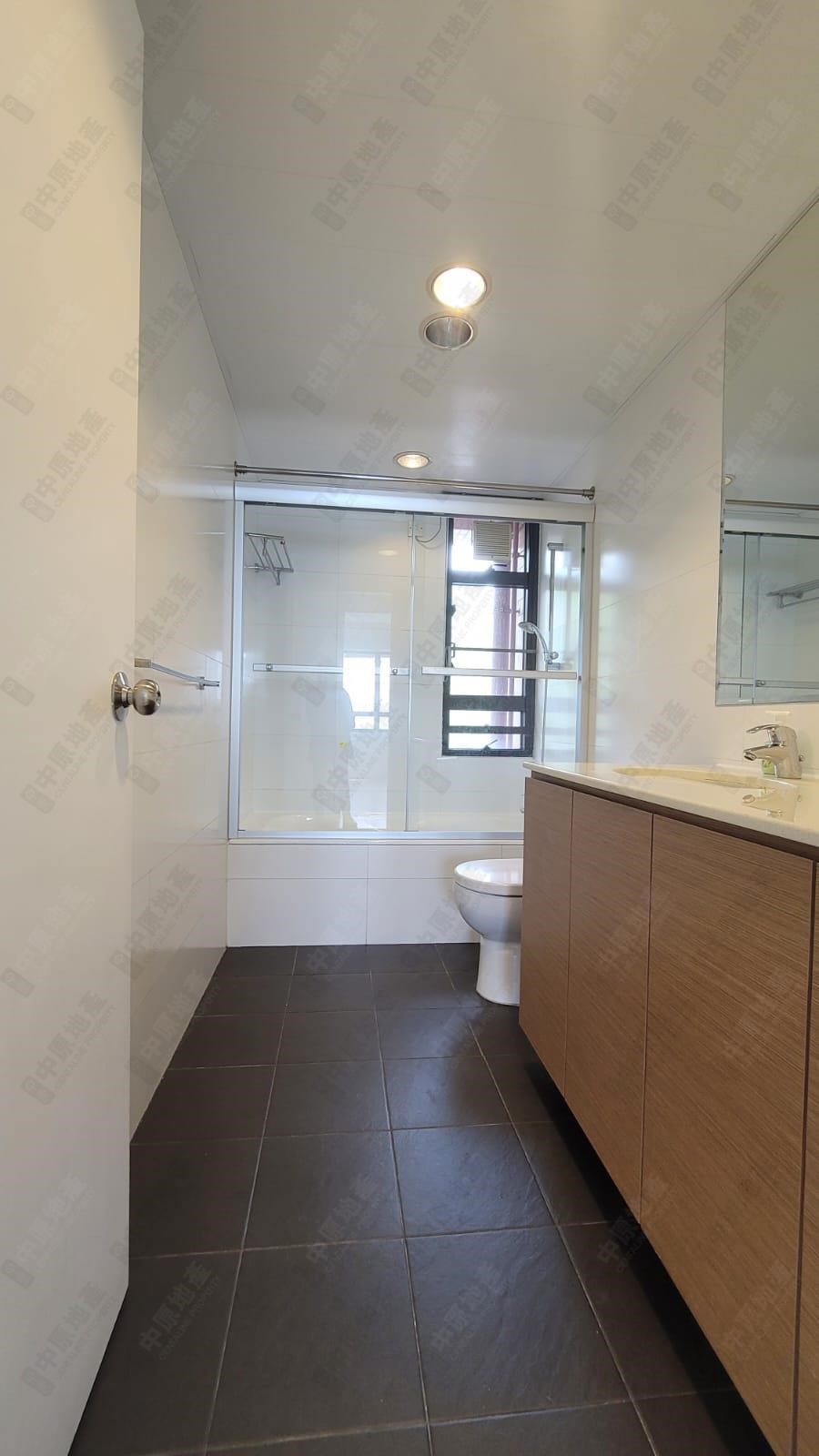 Unit Interior-Bathroom
