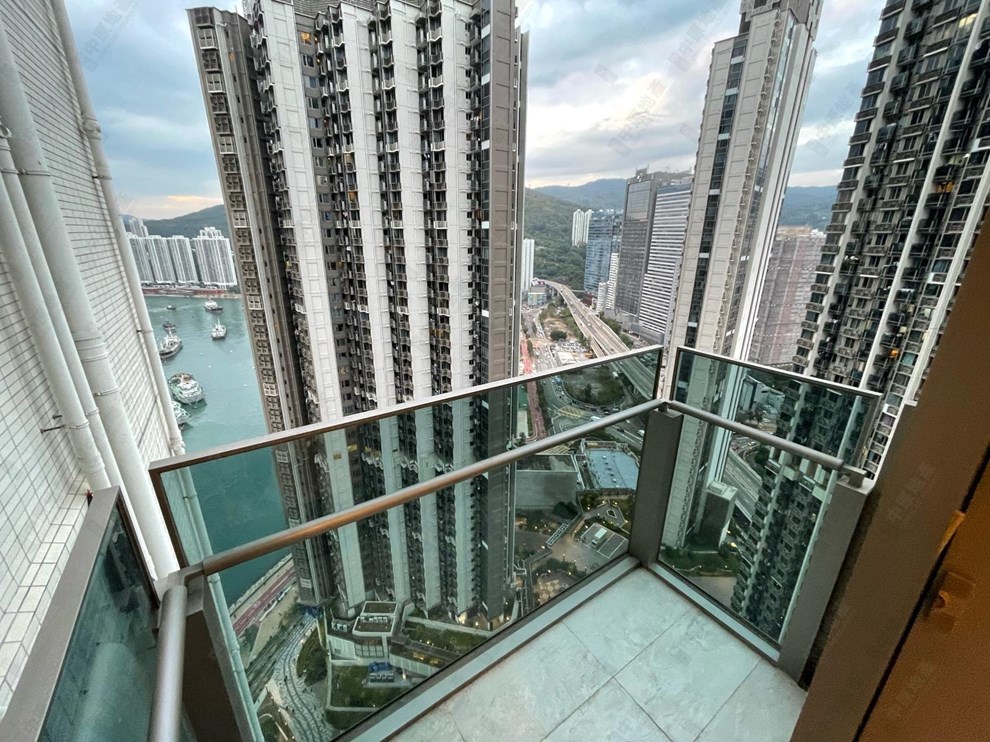 Unit Exterior-Balcony