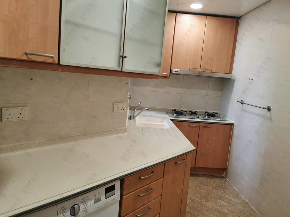Unit Interior-Kitchen