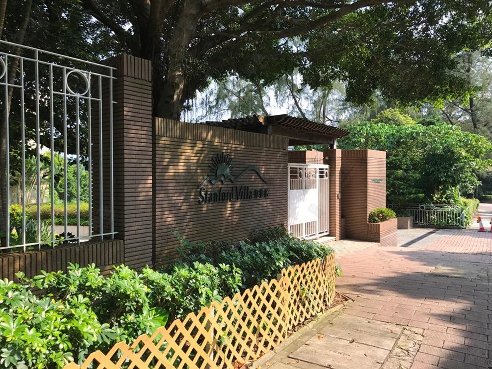 Building-Entrance