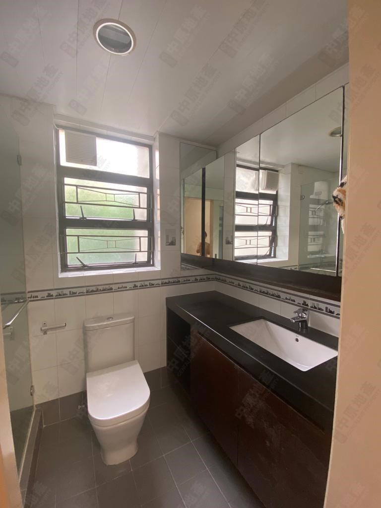 Unit Interior-Master Bathroom