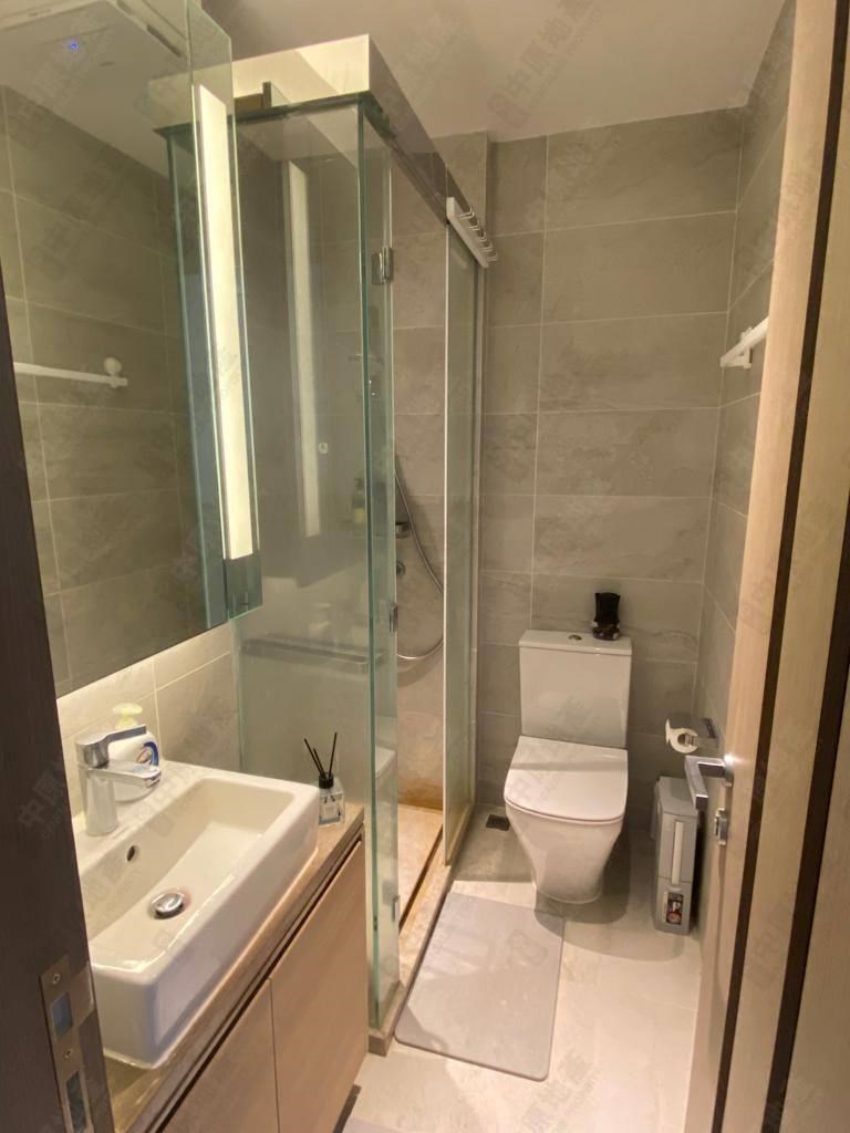 Unit Interior-Bathroom