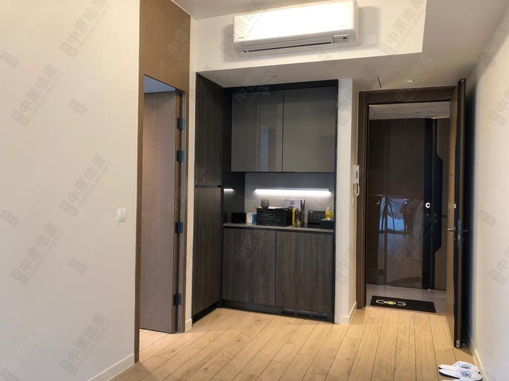 Unit Interior-Kitchen