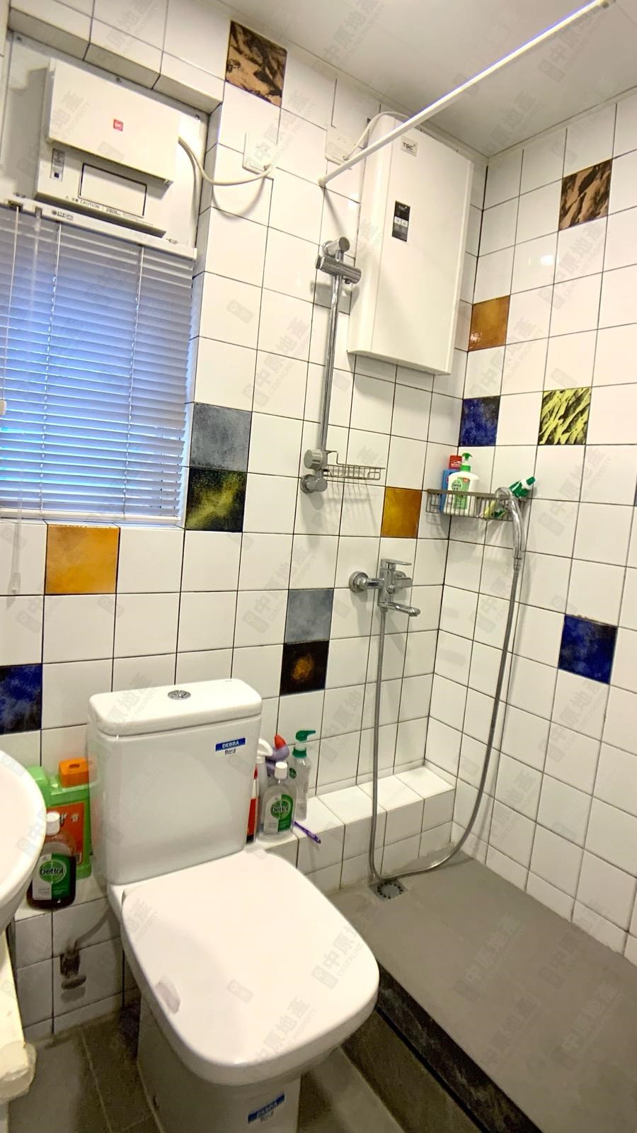 Unit Interior-Bathroom