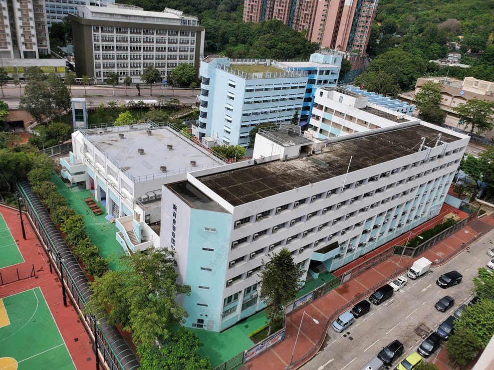 Nearby Environment-School