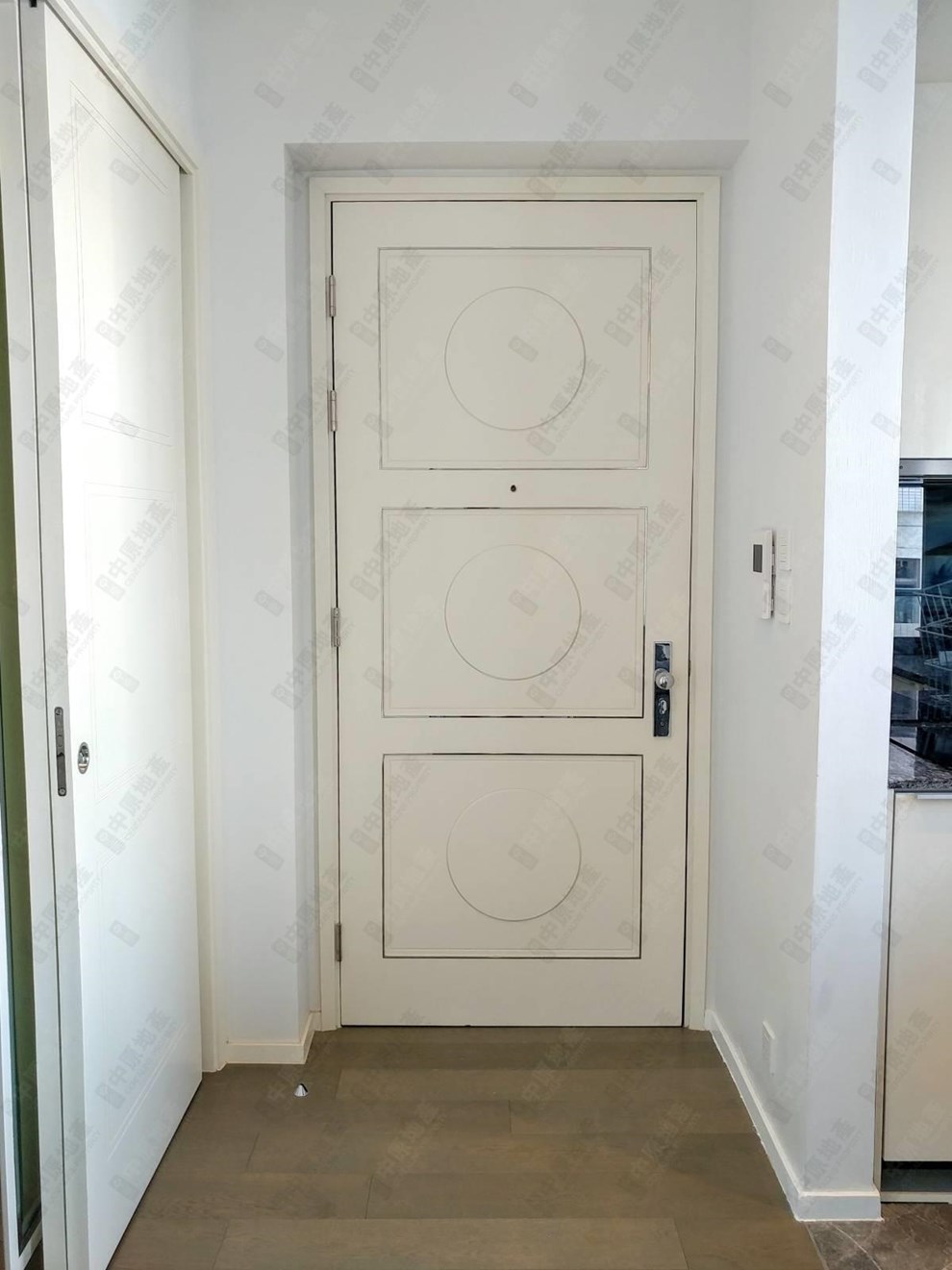 Unit Interior-Door