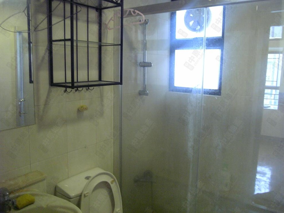 Unit Interior-Bathroom
