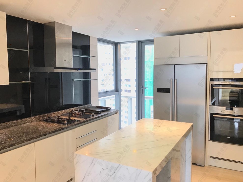 Unit Interior-Kitchen