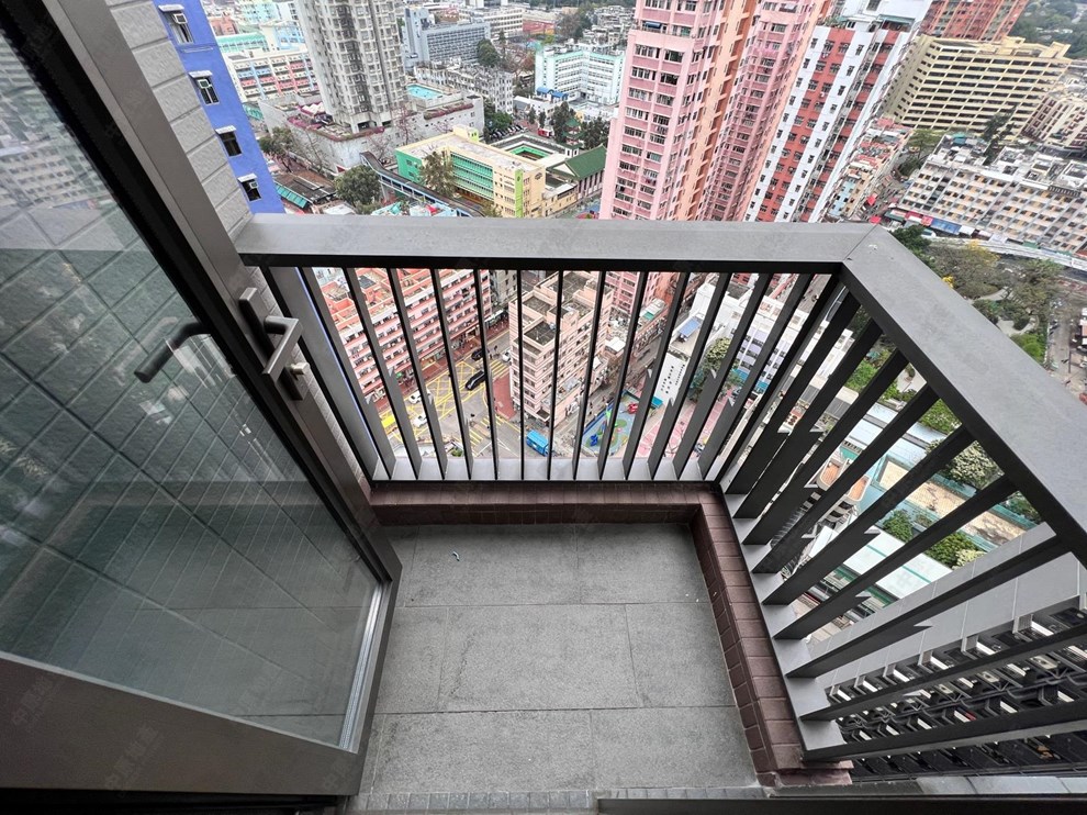 Unit Exterior-Terrace