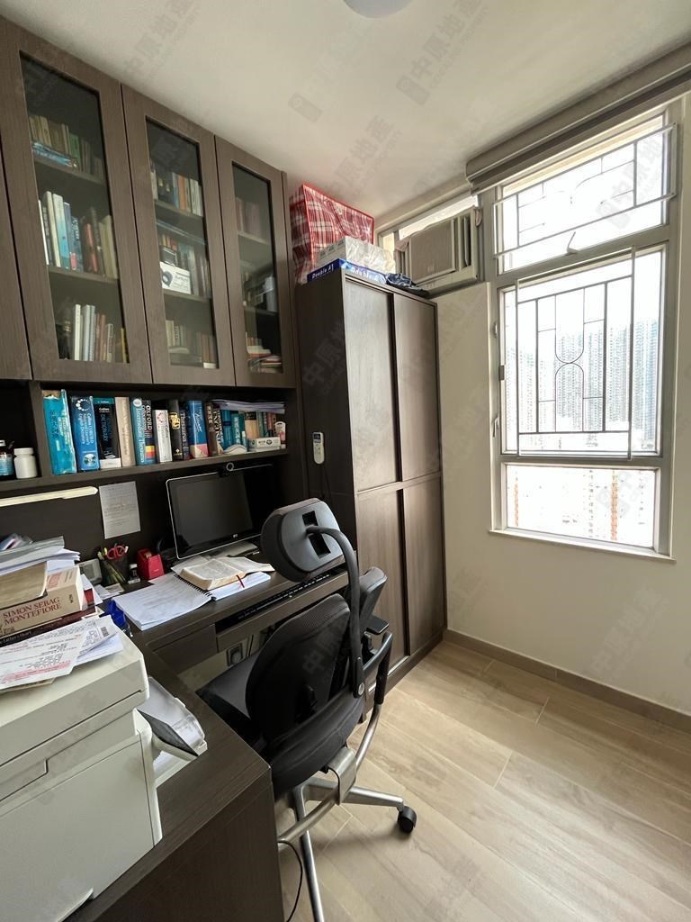 Unit Interior-Study Room