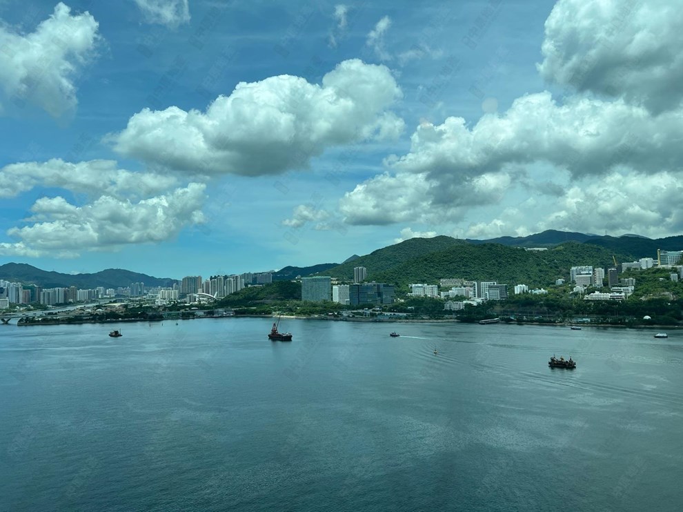 窗外景观-由睡房
